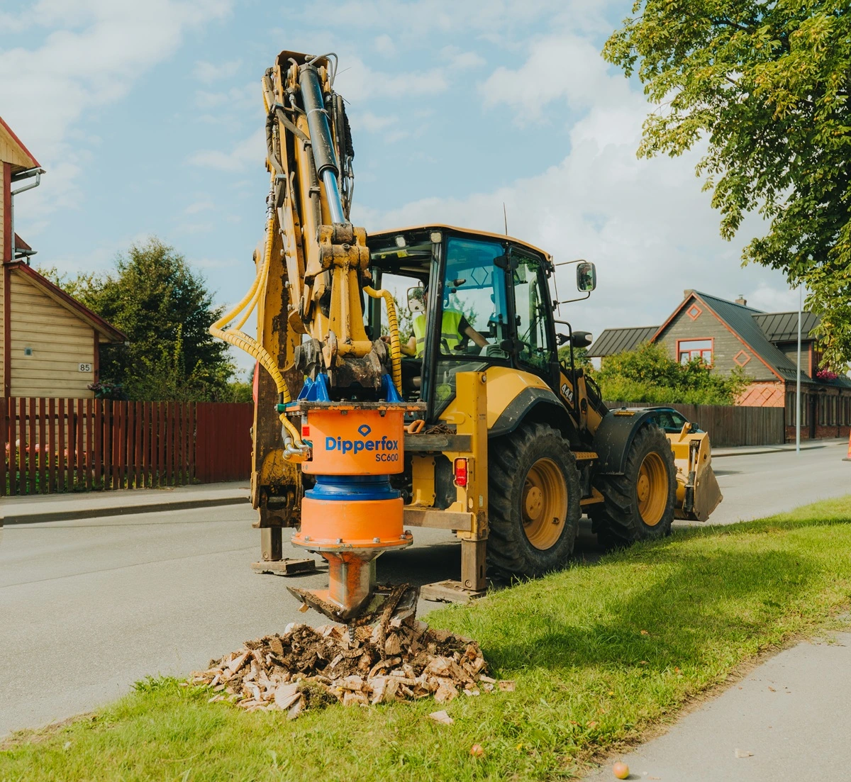 dipperfox sc600 backhoe